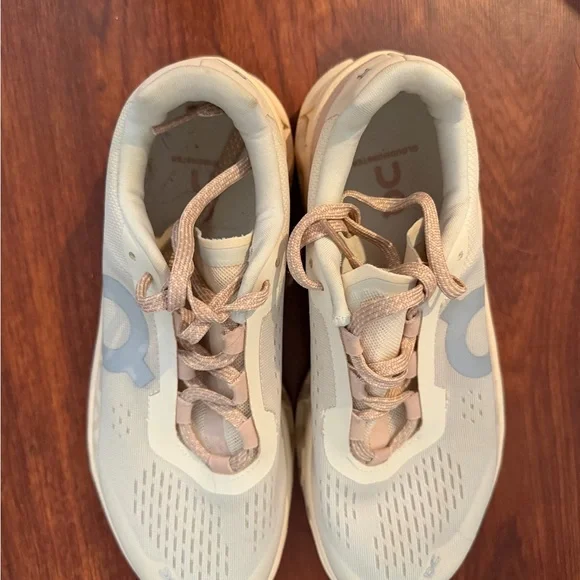 On Running Cream and Blue Sneakers - Picture 2 of 4